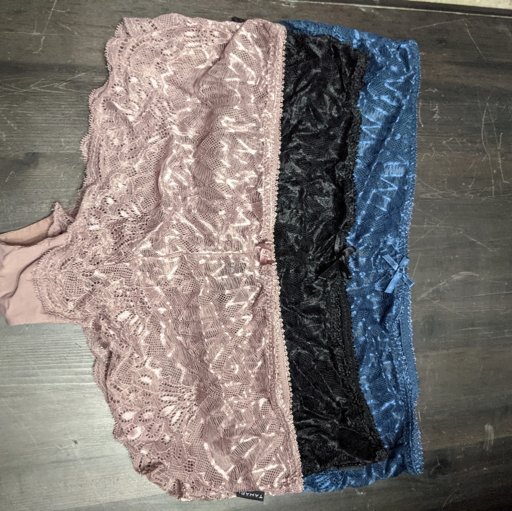 Ladies underwear lot